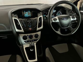 FORD FOCUS 1.6 TDCi 115 Zetec 5dr