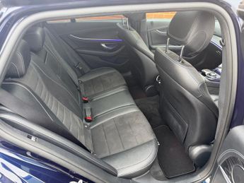 MERCEDES-BENZ E CLASS E220d AMG Line Premium 5dr 9G-Tronic