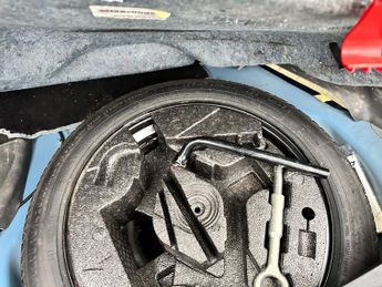 VOLVO XC60 D5 [215] R DESIGN 5dr AWD Geartronic