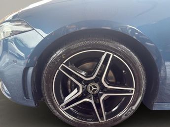 MERCEDES-BENZ A-CLASS A180 AMG Line Executive 5dr Auto