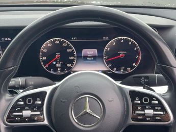 MERCEDES-BENZ E CLASS E 200 SE 4dr 9G-Tronic