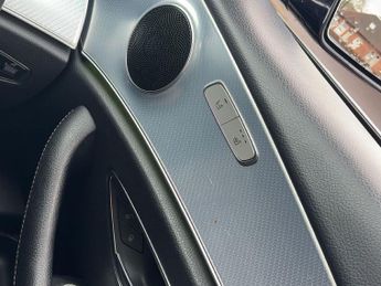 MERCEDES-BENZ E CLASS E 200 SE 4dr 9G-Tronic