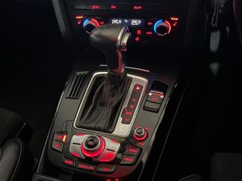 AUDI A4 2.0 TDI 177 Black Edition 5dr Multitronic