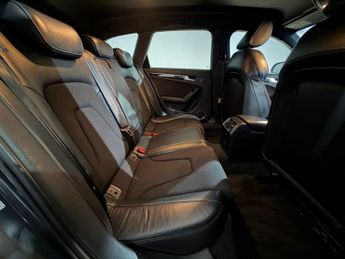 AUDI A4 2.0 TDI 177 Black Edition 5dr Multitronic