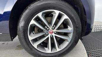 JAGUAR F-PACE 2.0 D200 MHEV S SUV 5dr Diesel Auto AWD Euro 6 (s/s) (204 ps)