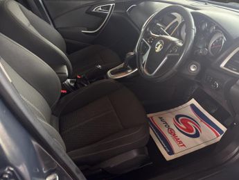 VAUXHALL ASTRA 2.0 CDTi 16V SRi 5dr Auto