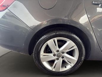 VAUXHALL ASTRA 2.0 CDTi 16V SRi 5dr Auto