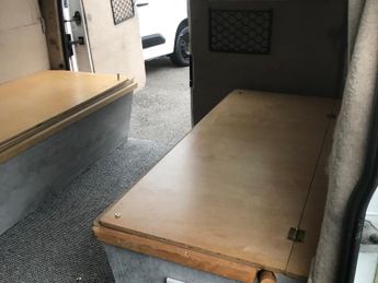 FORD TRANSIT Low Roof Van TDCi 85ps