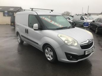 Vauxhall Combo 2000 1.3 CDTI 16V eFLEX H1 Sportive Van Start Stop