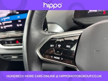 VOLKSWAGEN ID.4 Pure 52kWh Life SUV 5dr Electric Auto (148 ps)