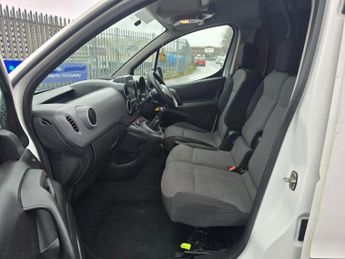 PEUGEOT PARTNER 850 1.6 HDi 92 Professional Van