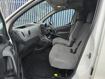 PEUGEOT PARTNER 850 1.6 HDi 92 Professional Van