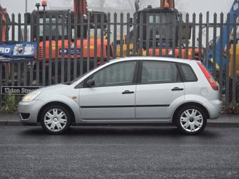 FORD FIESTA 1.6 Style 5dr Auto