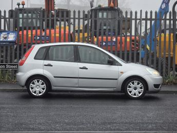 FORD FIESTA 1.6 Style 5dr Auto
