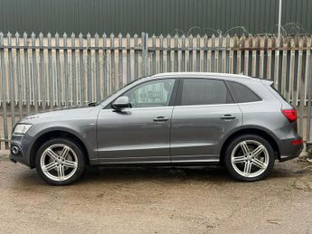 AUDI Q5 2.0 TDI [190] Quattro S Line Plus 5dr S Tronic