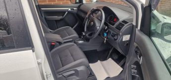 VOLKSWAGEN TOURAN 1.4 TSI SE 5dr DSG