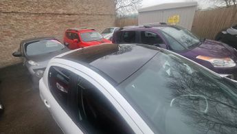 PEUGEOT 207 1.6 HDi 92 Allure 5dr