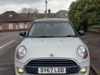 MINI HATCH 1.5 Cooper D 5dr