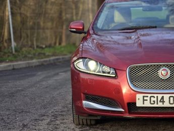 JAGUAR XF 2.2d [200] Premium Luxury 4dr Auto