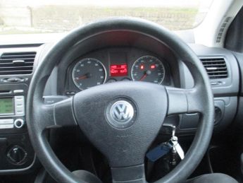 VOLKSWAGEN GOLF 1.4 S 80 5dr [AC]