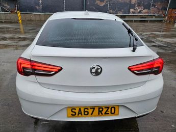 VAUXHALL INSIGNIA 2.0 Turbo D SRi Vx-line Nav 5dr Auto