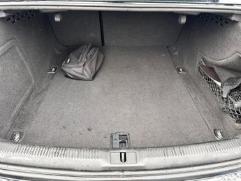 AUDI A4 2.0 TDI 143 SE Technik 4dr Multitronic