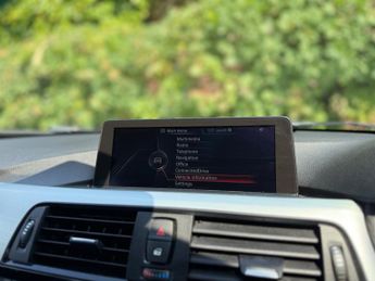 BMW 3 SERIES 320d xDrive M Sport Saloon Auto