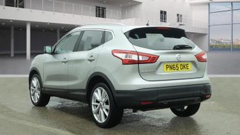 NISSAN QASHQAI 1.2 DiG-T Tekna 5dr Xtronic ++ PANROOF / NAV / CAMERA / 9 SERVIC
