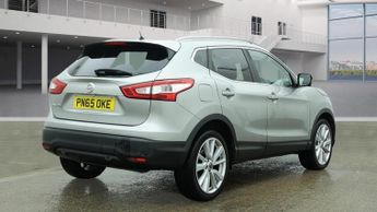 NISSAN QASHQAI 1.2 DiG-T Tekna 5dr Xtronic ++ PANROOF / NAV / CAMERA / 9 SERVIC