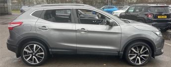 Nissan Qashqai 1.5 dCi Tekna 5dr ++ PANROOF / NAV / CAMERA / 20 TAX / ULEZ ++