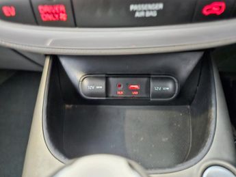 KIA SOUL 81kW EV 5dr Auto