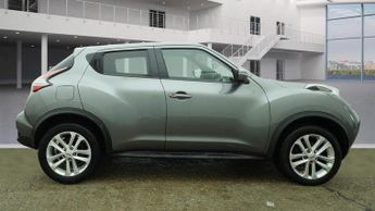 NISSAN JUKE 1.6 Acenta Premium 5dr Xtronic ++ 9 NISSAN SERVICES / NAV / CAME