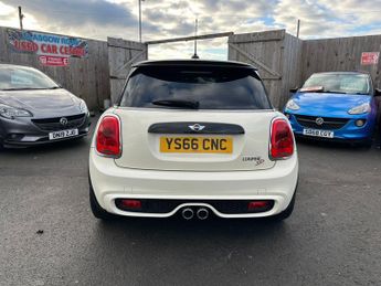 MINI HATCH 2.0 Cooper S D 3dr Auto