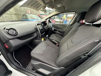 RENAULT CLIO 1.2 AUTOMATIC
