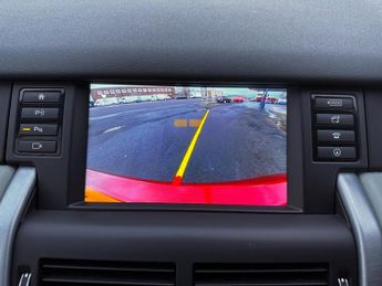 LAND ROVER DISCOVERY SPORT 2.0 TD4 180 HSE Luxury 5dr Auto