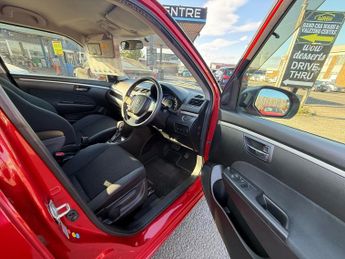 SUZUKI SWIFT 1.2 CVT AUTOMATIC
