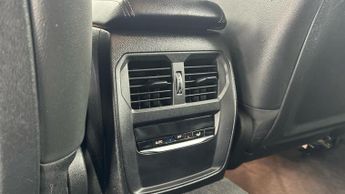 BMW 3 SERIES 2.0 330e 12kWh M Sport Saloon 4dr Petrol Plug-in Hybrid Auto Eur