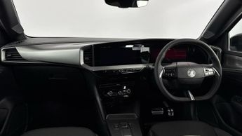 VAUXHALL MOKKA ELECTRIC 54kWh Ultimate SUV 5dr Electric Auto (156 ps)