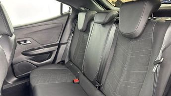 VAUXHALL MOKKA ELECTRIC 54kWh Ultimate SUV 5dr Electric Auto (156 ps)