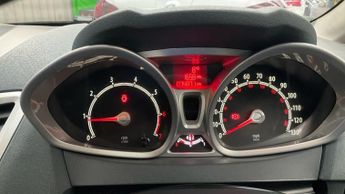 FORD FIESTA 1.4 Zetec 3dr