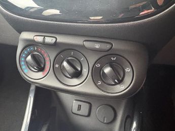 VAUXHALL CORSA 1.4 SE 5dr Auto