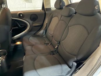 MINI COUNTRYMAN 1.6 Cooper 5dr
