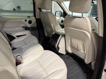 LAND ROVER RANGE ROVER SPORT 3.0 SDV6 HSE 5dr Auto