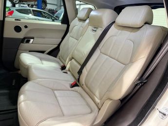 LAND ROVER RANGE ROVER SPORT 3.0 SDV6 HSE 5dr Auto