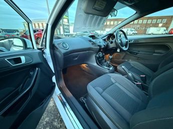 FORD FIESTA 1.25 82 Zetec 3dr