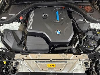 BMW 3 SERIES 330e SE Pro 5dr Step Auto