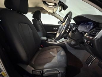 BMW 3 SERIES 330e SE Pro 5dr Step Auto