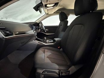 BMW 3 SERIES 330e SE Pro 5dr Step Auto