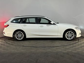 BMW 3 SERIES 330e SE Pro 5dr Step Auto