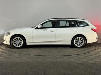 BMW 3 SERIES 330e SE Pro 5dr Step Auto